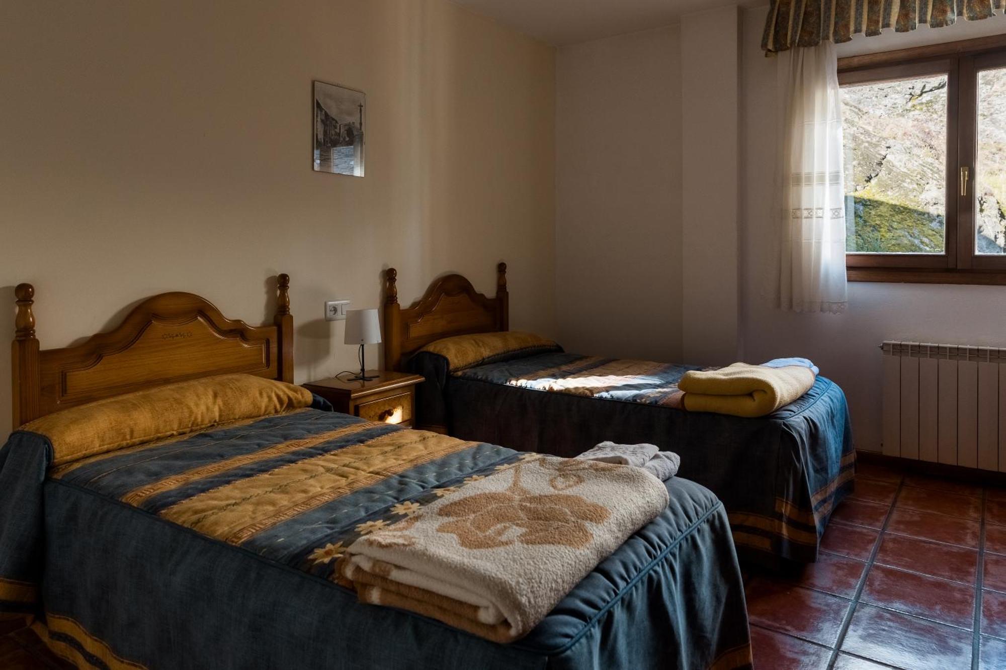 Casa Samarra Hotel Ribera de Cardos Luaran gambar